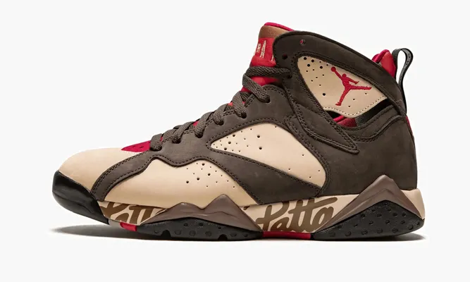 Кроссовки Air Jordan 7 Retro «Patta Shimmer» коричневый