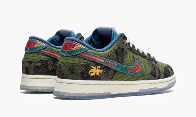 Кроссовки Nike Dunk Low «Siempre Familia» зеленый
