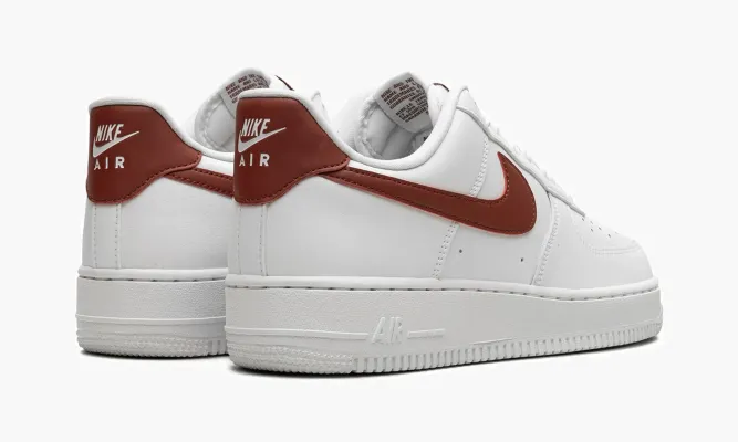Кроссовки Air Force 1 '07 WMNS «White / Rugged Orange» белый