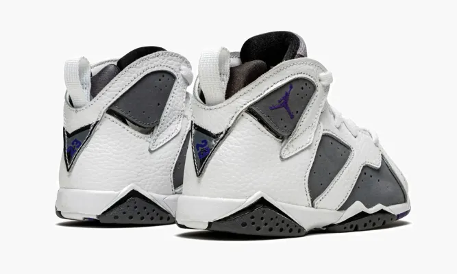 Кроссовки Air Jordan 7 Retro Bt «Flint» серый