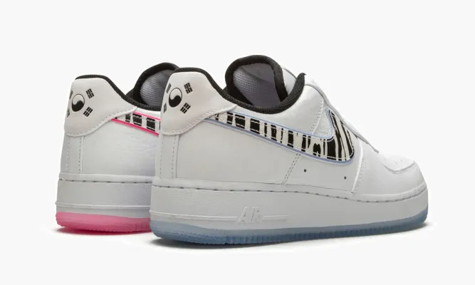 Кроссовки Air Force 1 07 QS «South Korea» белый