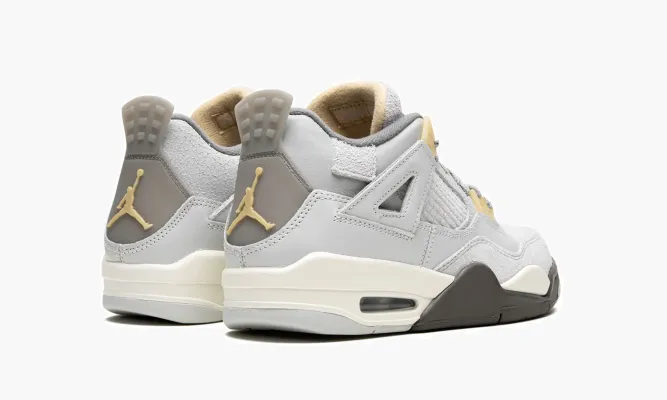 Кроссовки Air Jordan 4 SE GS «Photon Dust» серый