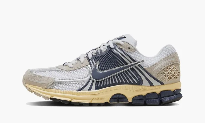 Кроссовки Nike Zoom Vomero 5 «Thunder Blue Cream» кремовый