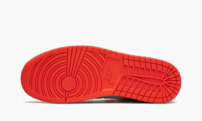Кроссовки Air Jordan 1 Mid «Knicks» белый