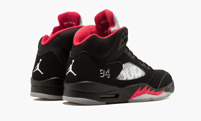 Кроссовки Air Jordan 5 Retro Supreme «Supreme» белый
