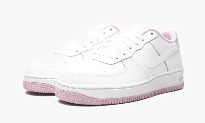 Кроссовки Air Force 1 Low GS «White / Iced Lilac» белый