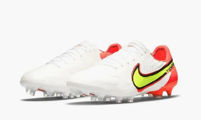 Для футбола Nike Tiempo Legend 9 Elite Fg «White Bright Crimson Volt» белый