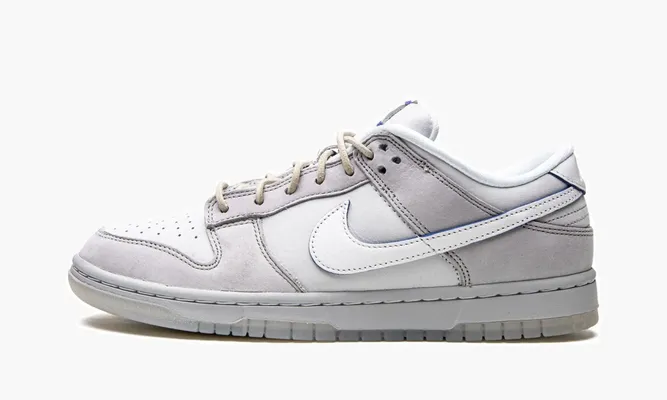 Кроссовки Nike Dunk Low «Wolf Grey / Pure Platinum» серый