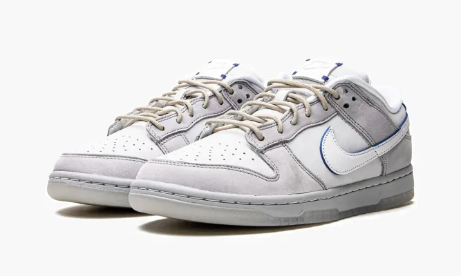 Кроссовки Nike Dunk Low «Wolf Grey / Pure Platinum» серый