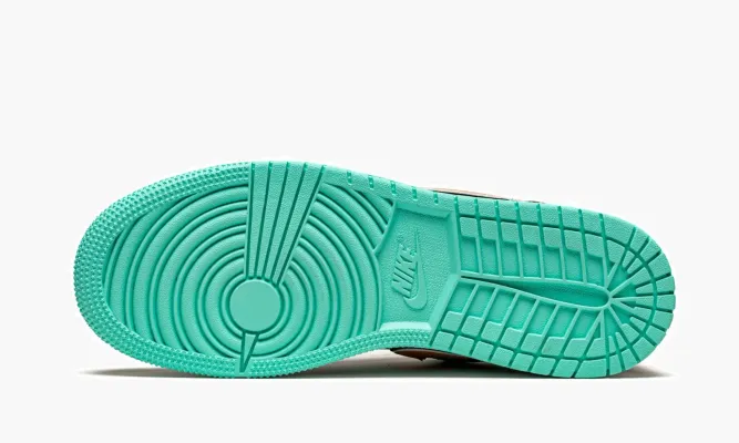 Кроссовки Air Jordan 1 Low SE GS «Tropical Twist» черный