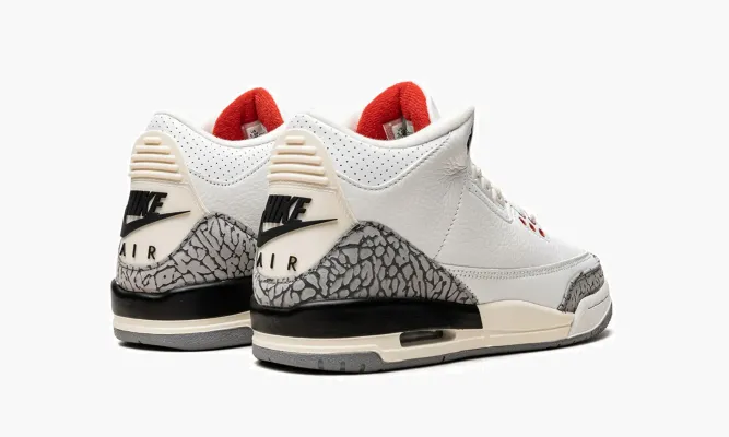 Кроссовки Air Jordan 3 Retro GS «White Cement Reimagined» белый