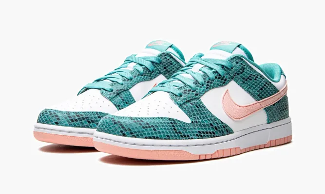 Кроссовки Nike Dunk Low «Snakeskin Washed Teal Bleached Coral» белый
