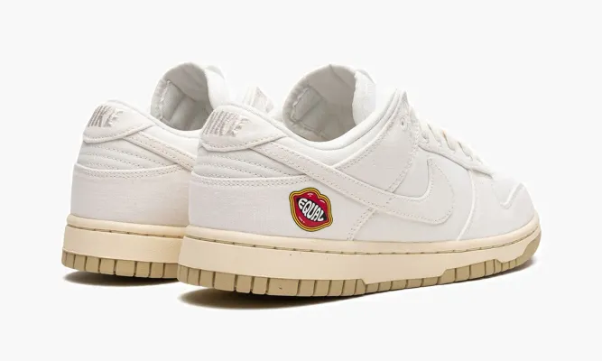 Кроссовки Nike Dunk Low WMNS «The Future Is Equal» бежевый