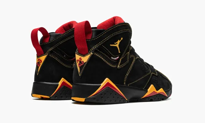 Кроссовки Air Jordan 7 Retro GS «Citrus 2022» черный