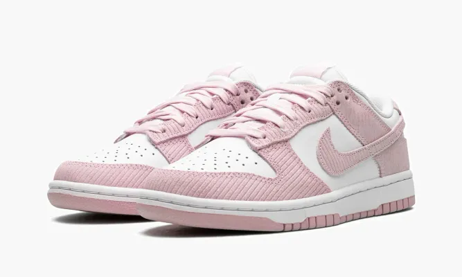 Кроссовки Nike Dunk Low WMNS «Pink Corduroy» розовый