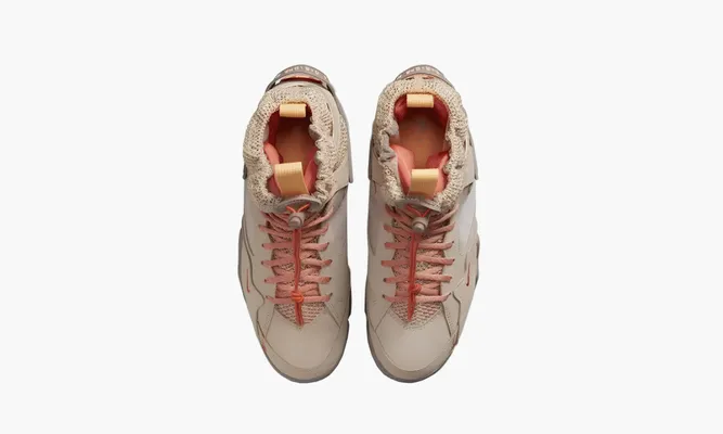 Кроссовки Air Jordan 7 Retro «Bephie's Beauty Supply» бежевый