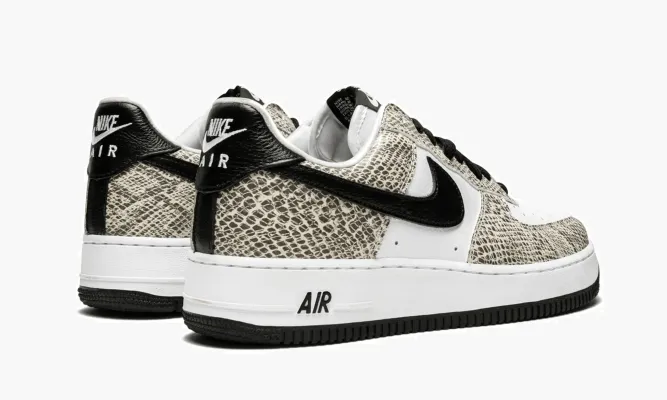 Кроссовки Air Force 1 Low Retro «Cocoa Snake 2018» белый,коричневый
