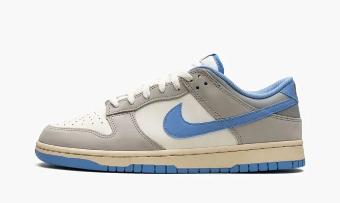 Кроссовки Nike Dunk Low «Athletic Department - University Blue» белый