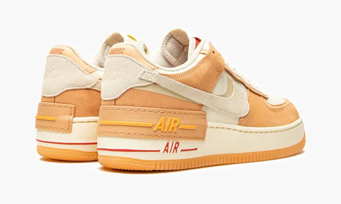 Кроссовки Air Force 1 SHADO MNS WMNS «Sisterhood - Cashmere» кремовый,белый