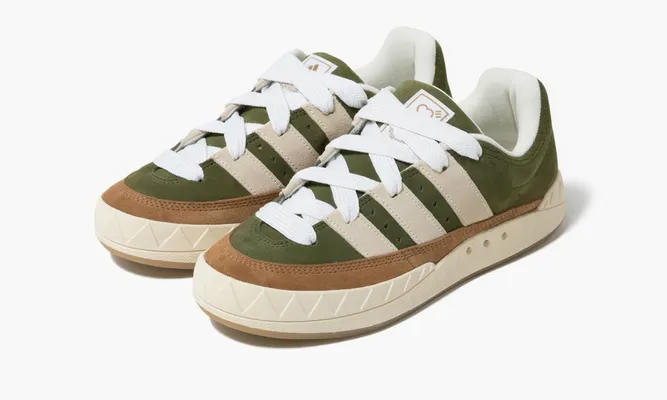 Кроссовки Adidas Originals Adimatic «Dust Green Cream White X Human Made» зеленый