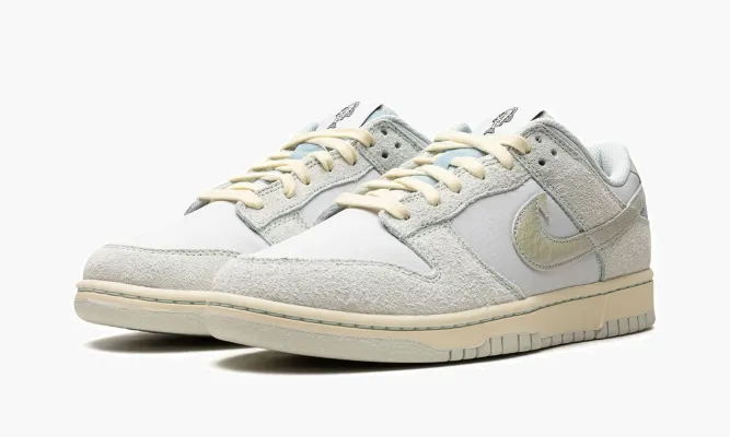 Кроссовки Nike Dunk Low Retro «Gone Fishing» бежевый