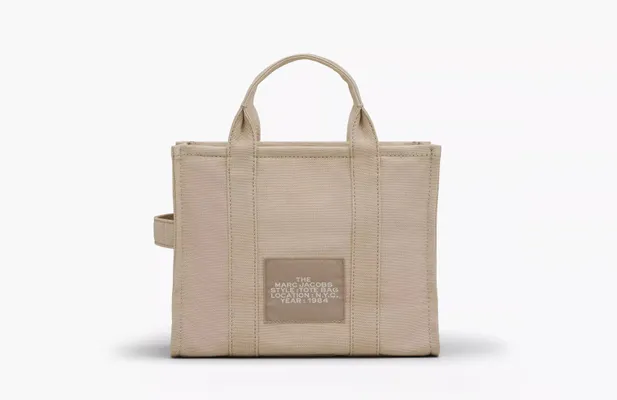 Сумки Marc Jacobs The Canvas Medium Tote Bag «Beige» бежевый