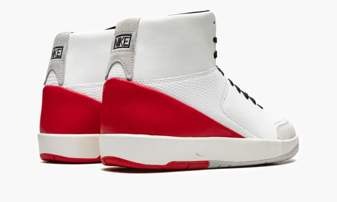 Кроссовки Air Jordan 2 Retro SE WMNS «Nina Chanel Abney - Gym Red» белый