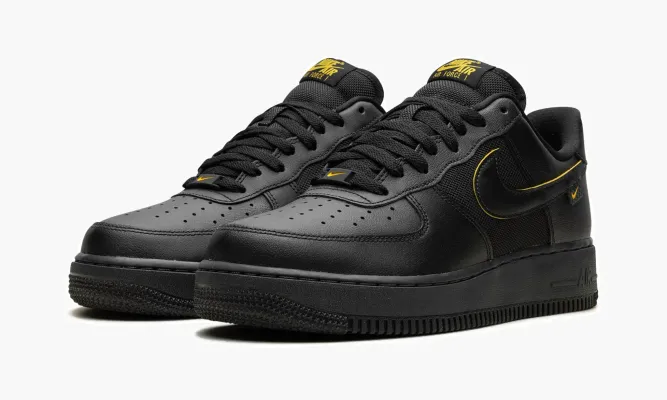 Кроссовки Air Force 1 '07 «Black/University Gold» черный