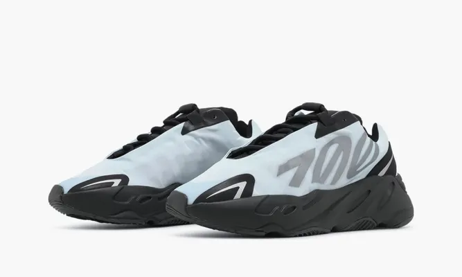 Кроссовки Yeezy Boost 700 MNVN «Blue Tint» lightBlue