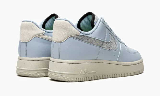 Кроссовки Air Force 1 LO 07 SE () WMNS «Light Armory Blue» lightBlue