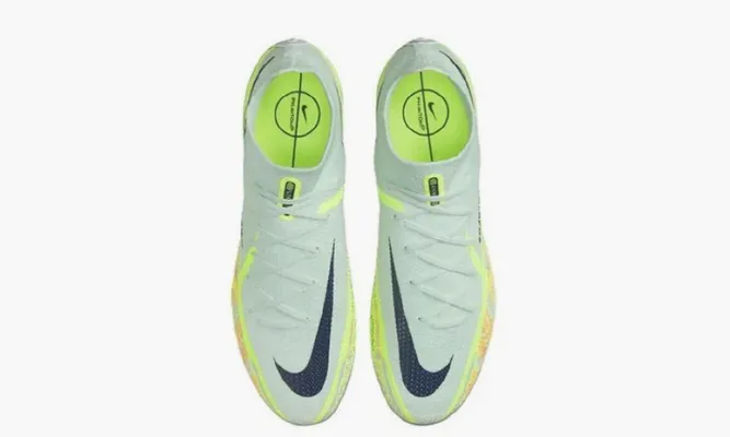 Для футбола Nike Phantom Gt2 Dynamic Fit Elite Gf «Green» зеленый