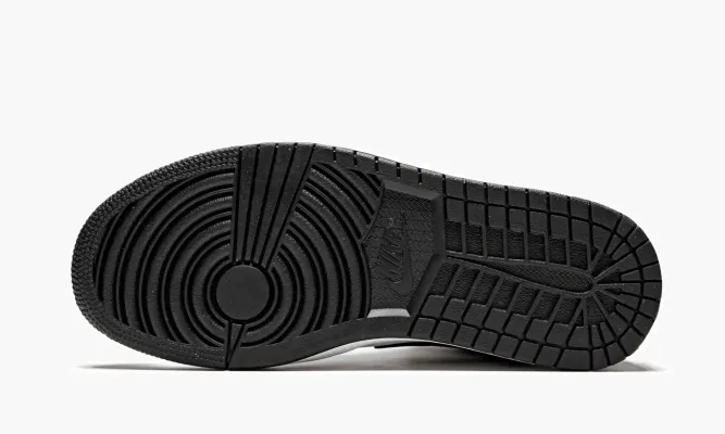 Кроссовки Air Jordan 1 Mid WMNS «Reverse Black Toe» черный