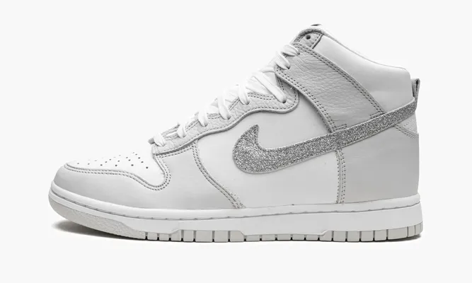 Кроссовки Nike Dunk High WMNS «Silver Swoosh» белый