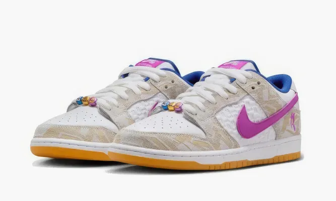Кроссовки Nike SB Dunk Low« Rayssa Leal» белый