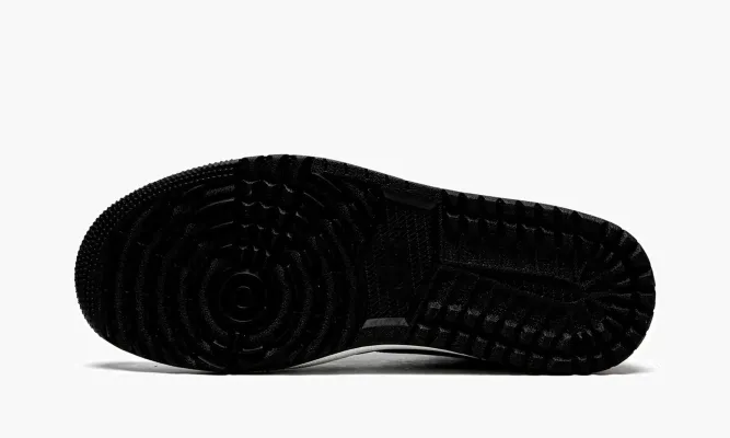Кроссовки Air Jordan 1 Low Golf «Shadow» черный