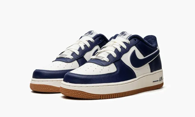 Кроссовки Air Force 1 LV8 (GS) «College Pack - Midnight Navy» белый,синий