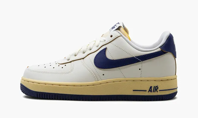 Кроссовки Air Force 1 '07 WMNS «Inside Out» белый