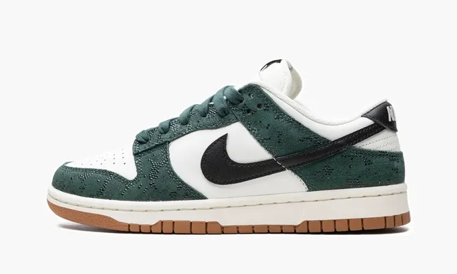 Кроссовки Nike Dunk Low WMNS «Green Snake» зеленый