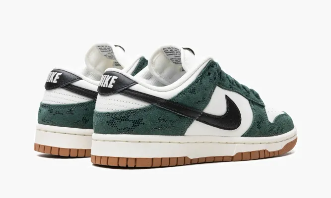 Кроссовки Nike Dunk Low WMNS «Green Snake» зеленый