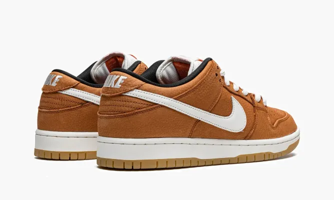 Кроссовки Nike SB Dunk Low Pro Iso «Dark Russet» коричневый