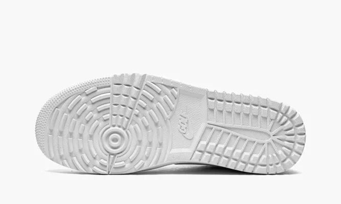 Кроссовки Air Jordan 1 Low Golf «Triple White» белый