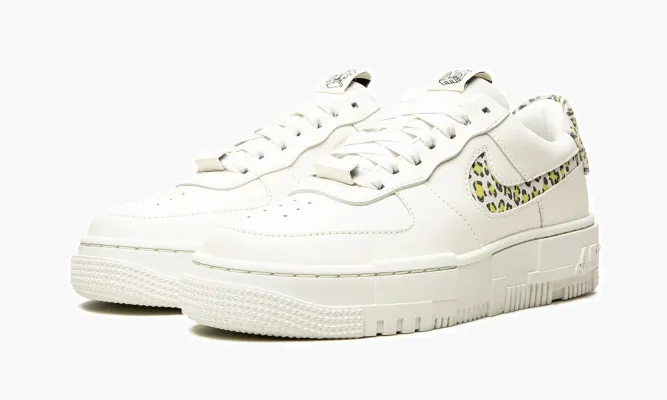 Кроссовки Air Force 1 PIXEL MNS WMNS «Leopard» белый