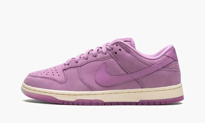 Кроссовки Nike Dunk Low WMNS «Rush Fuchsia» розовый