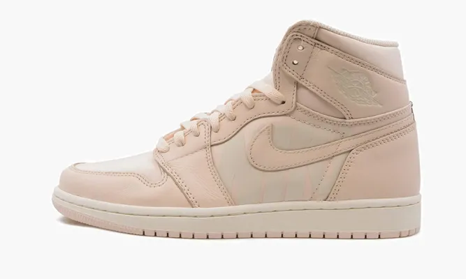 Кроссовки Air Jordan 1 Retro High OG «Guava Ice» бежевый
