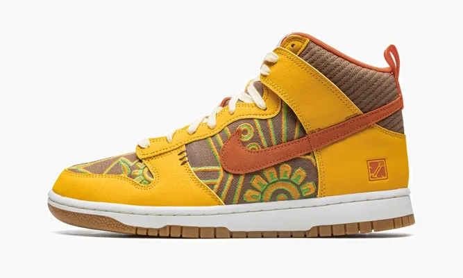 Кроссовки Nike Dunk High «Somos Familia» желтый