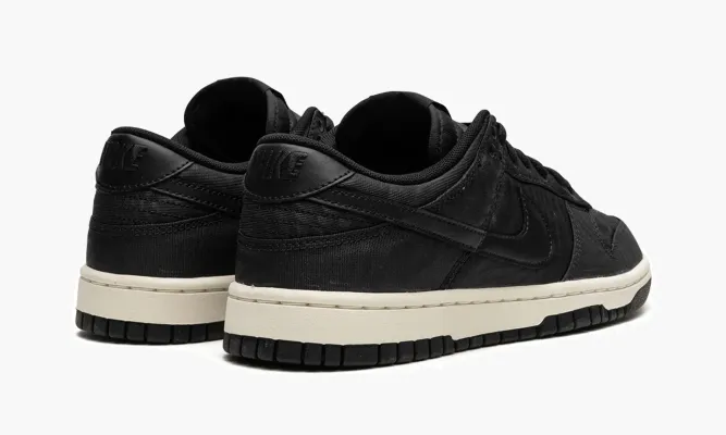 Кроссовки Nike Dunk Low Retro PRM «Black Canvas» черный