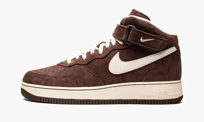 Кроссовки Air Force 1 MID '07 QS «Chocolate» коричневый