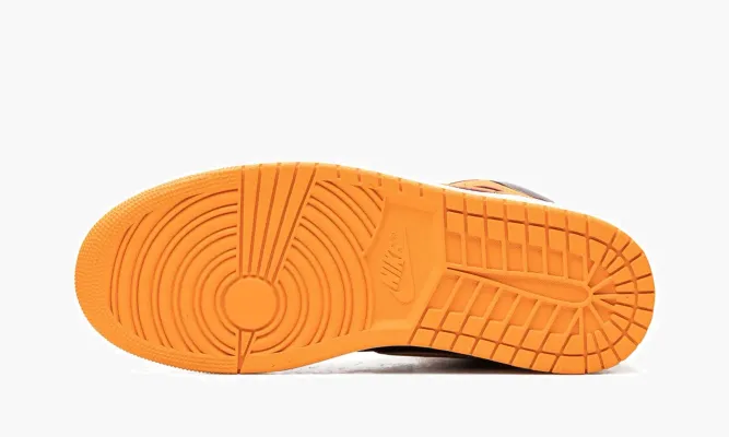 Кроссовки Air Jordan 1 Mid «Vivid Orange» оранжевый
