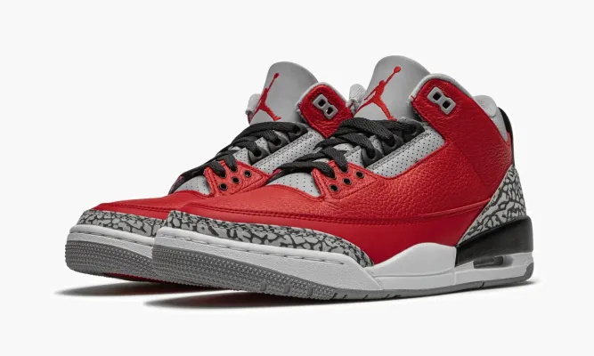 Кроссовки Air Jordan 3 Retro SE «Unite - Chi Exclusive» красный
