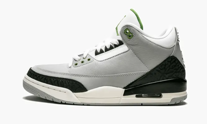 Кроссовки Air Jordan 3 Retro «Chlorophyll» серый